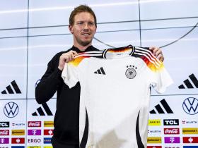官方：纳格尔斯曼与德国足协续约至2026年