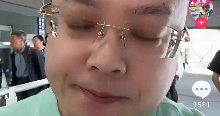 广厦老六失联后开直播，没被发现去沈阳，祝福辽宁明年打季后赛损