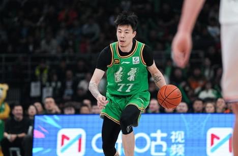 外线手感不佳，张镇麟三分5中0得到10分，正负值-26全场最低