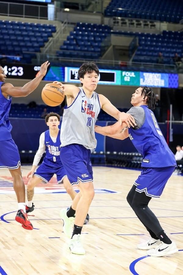 行情看涨，ESPN选秀专家盘点联合试训后顺位将会上升球员，杨瀚森在列