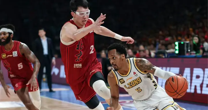 北京无缘冠军后周琦发声！表露遗憾，承诺继续努力，郭士强开心了