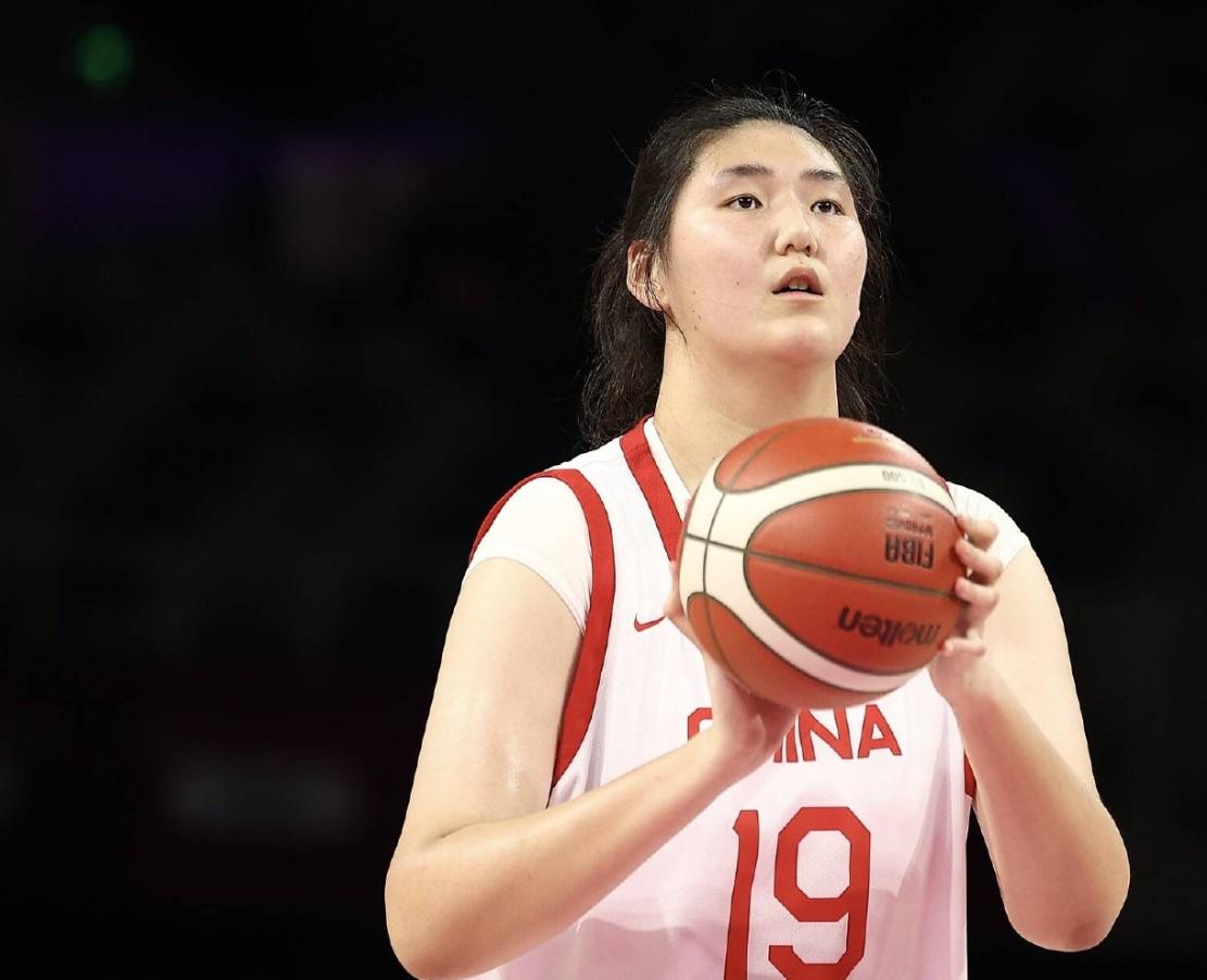 记者：山东新星张子宇有望在今夏完成成年国家队首秀