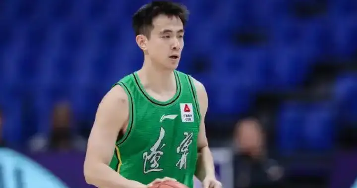 CBA休赛季合同情况！137人到期，包括7顶薪，4小将+4老将成焦点！