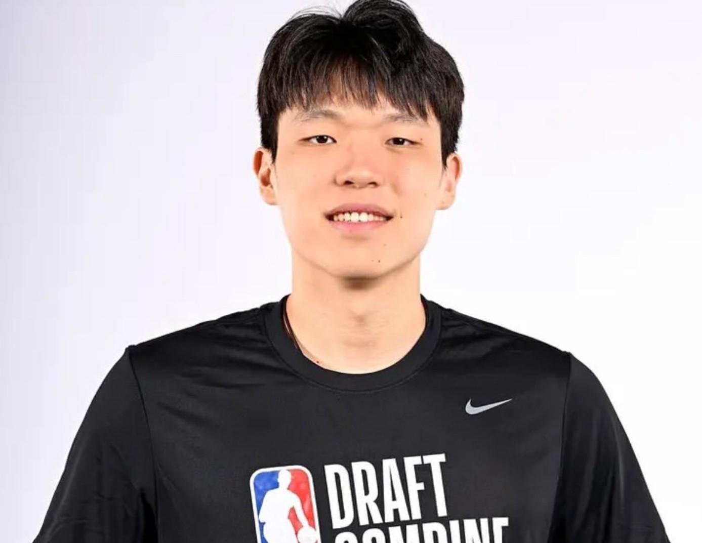 媒体人谈杨瀚森：选秀顺位的高低只是一时爽，球队愿意培养更重要