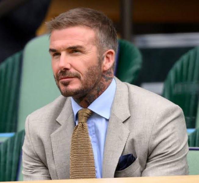 贝克汉姆：现在曼联有球员行为不当；我们必须要尊重球迷