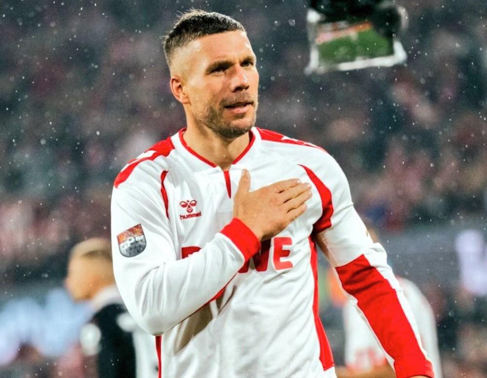 扎布热矿工官方：波多尔斯基保证没发表任何歧视中国球迷言论