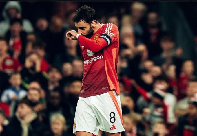 记者：新月相信与B费即将达成协议，球员目前正在与家人商议