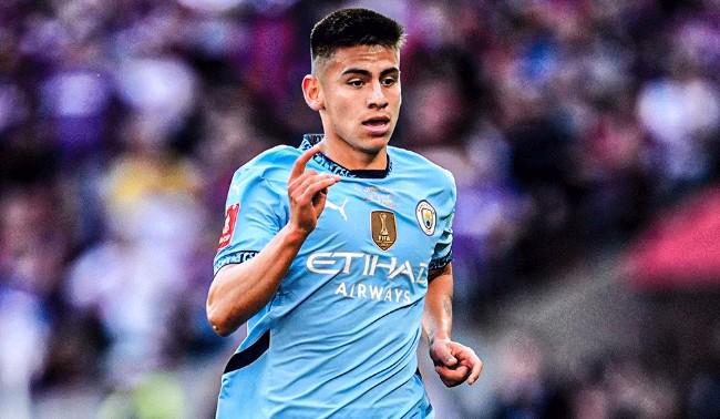 斯基拉：科莫询问了有关曼城小将埃切韦里的租借信息