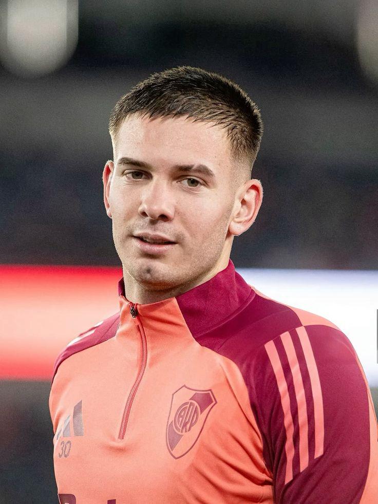 ESPN：皇马曾认为马斯坦托诺的转会费过高，但阿隆索坚持交易
