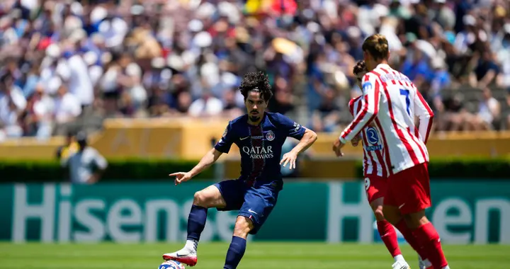 5-0之后4-0！欧冠冠军继续狂飙，25岁中场大师夺MVP，C罗看到希望