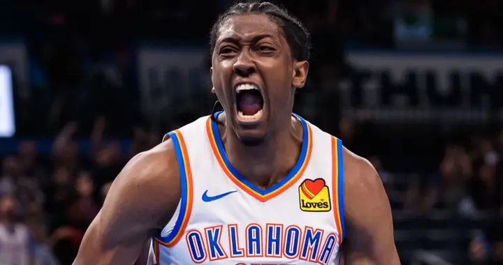 就在今天！杰伦打破字母哥的NBA纪录，登顶历史第一