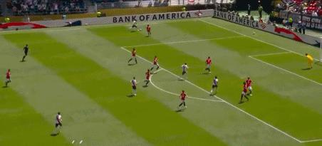 半场：河床1-0浦和红钻，科利迪奥破门，阿库尼亚献助攻