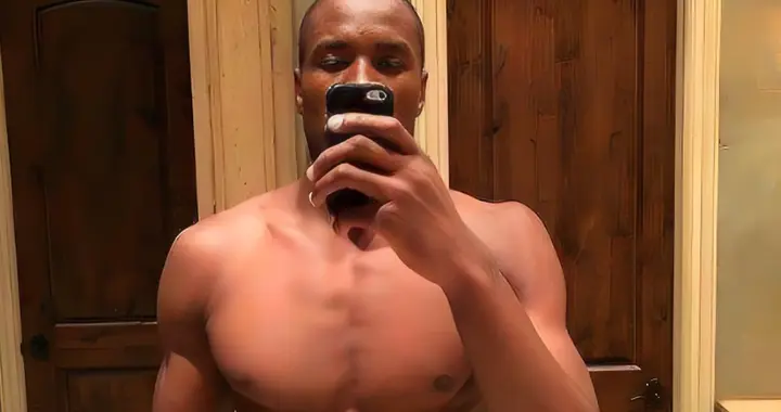 NBA最完美的5大腹肌，韦德像黑巧克力 戈登腹肌犹如刀刻