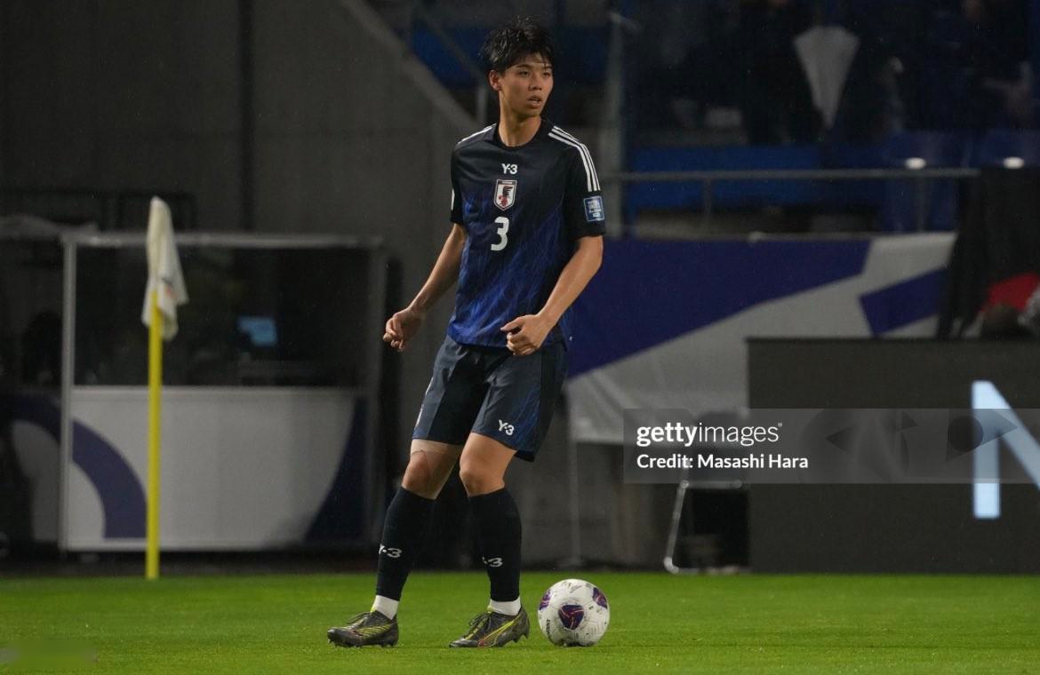 名记：高井幸大下个月抵达热刺，将直接进入一线队