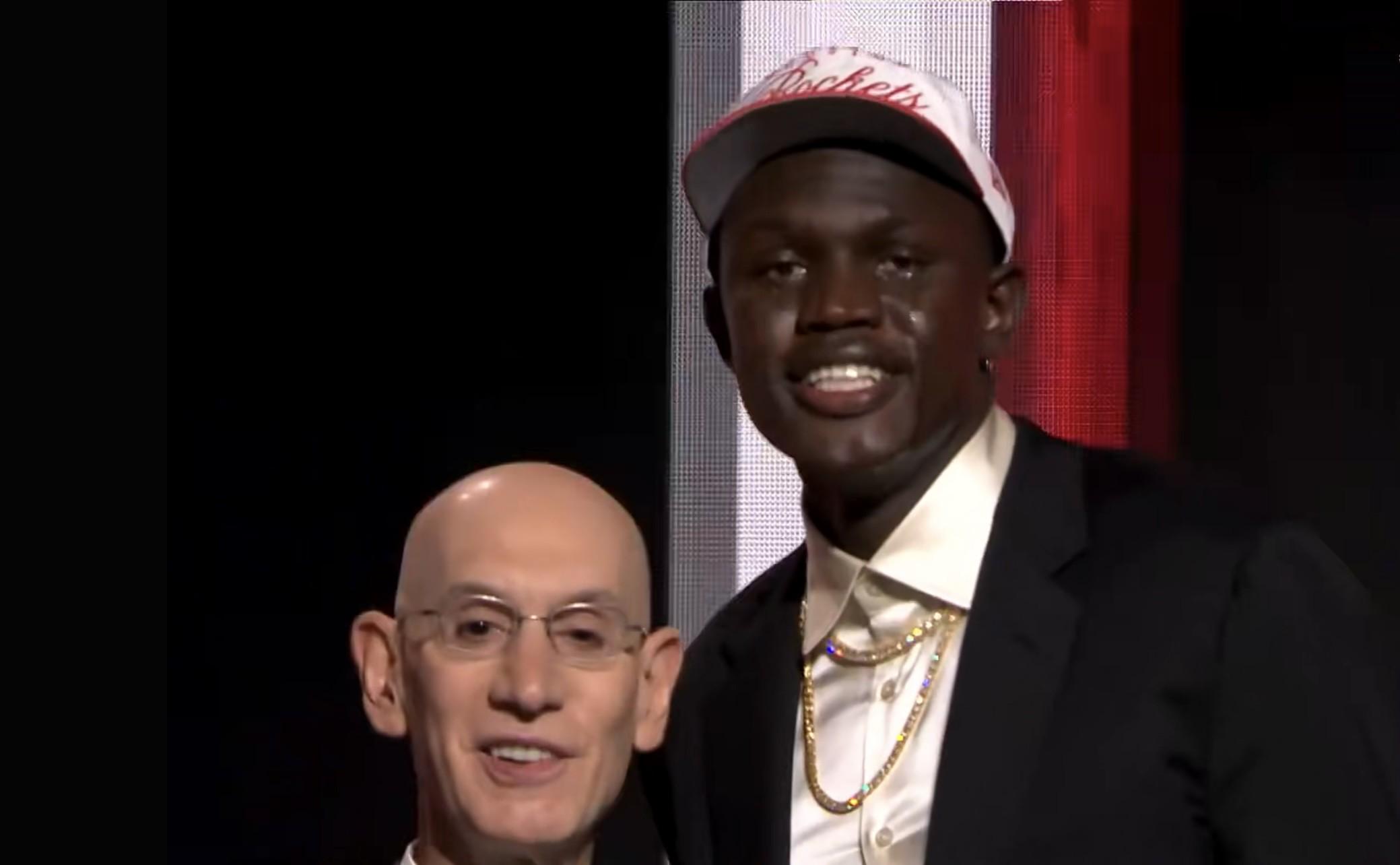 2025NBA选秀大会：太阳队第10顺位选中南苏丹中锋马鲁阿奇