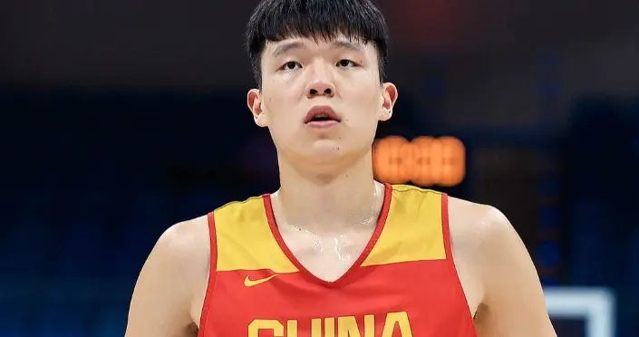 姚易后第一位中国首轮秀！杨瀚森和开拓者的合同为四年2139万