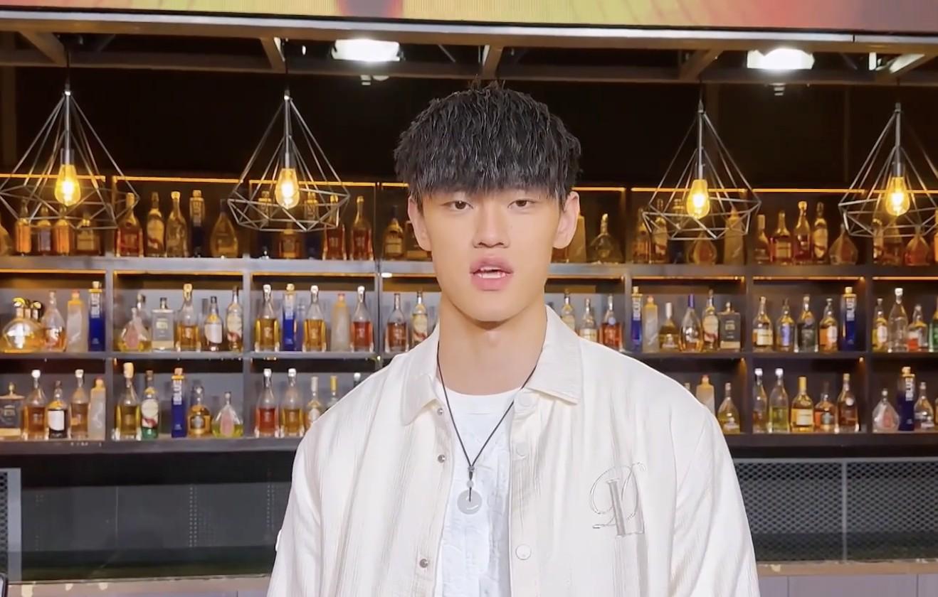 曾凡博：恭喜杨瀚森实现了自己的梦想，为他感到开心