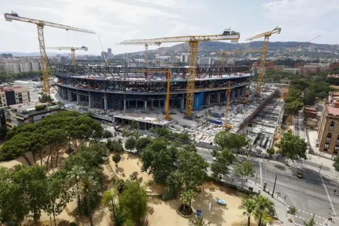 马卡：巴萨完成4.24亿欧债券重组，Espai项目债务延期至2050