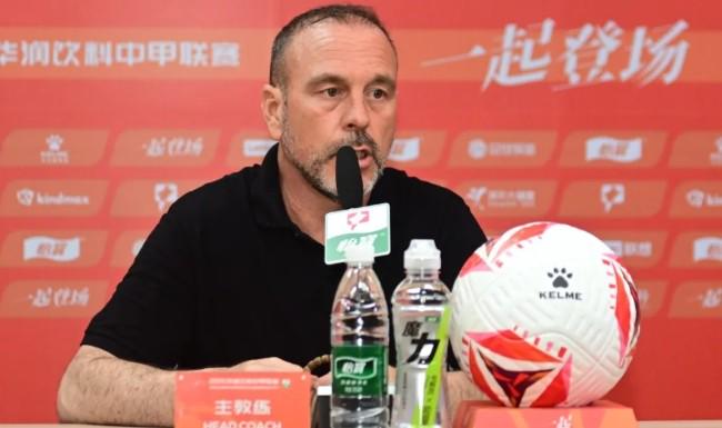 萨尔科：下半场被扳平后球员有点难以找回比赛状态