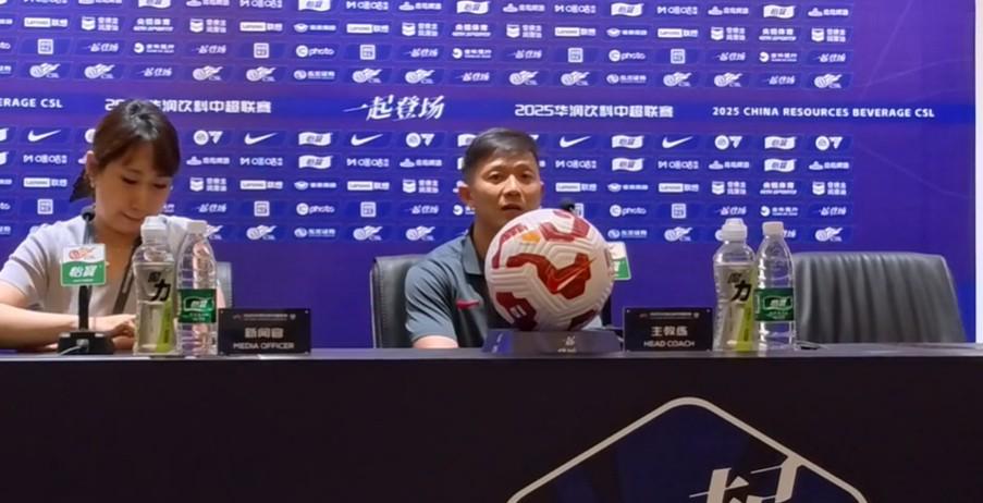 亚泰领队张力：新外援俱乐部一直在沟通，肯定尽快就会到位