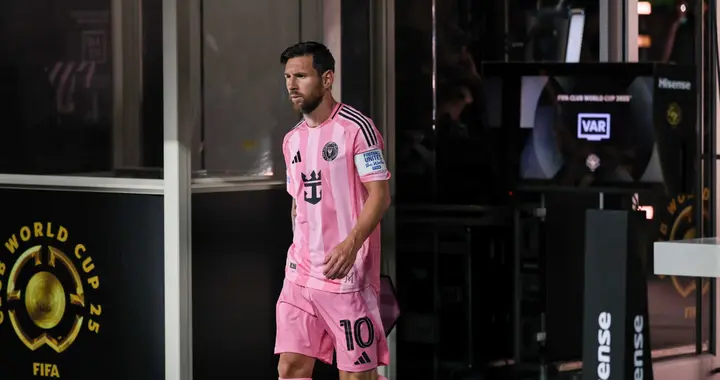 4-0！大巴黎横扫迈阿密国际，晋级世俱杯八强，梅西战旧主低迷