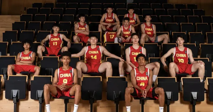 国青主帅：很多NBA球探特意关注郇斯楠表现！最新预测首轮14顺位