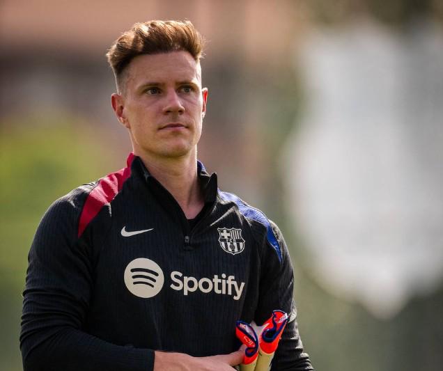 特狮：经与医疗团队和专家沟通，我将接受手术并缺阵约三个月