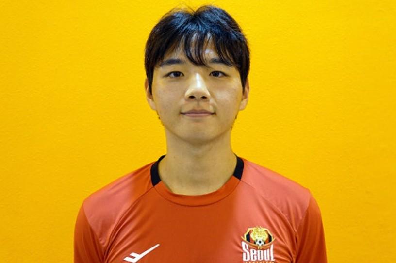 首尔球员黄度允：我很喜欢德容与佩德里，希望能和他们过招