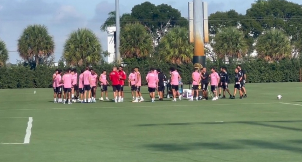 记者：梅西与迈阿密国际进行合练 德保罗缺席