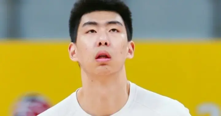 广东77-82新西兰，赛后3喜1忧！徐昕张文逸成长，王洪泽太好用！