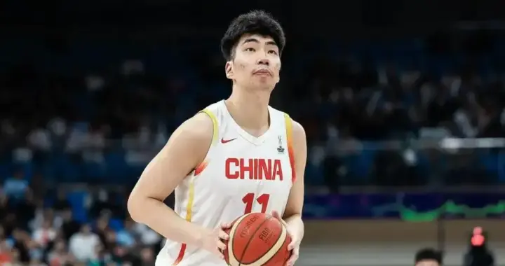 他是CBA版李月汝！放弃一年600万高薪：跑欧洲一个月只赚1.6万？