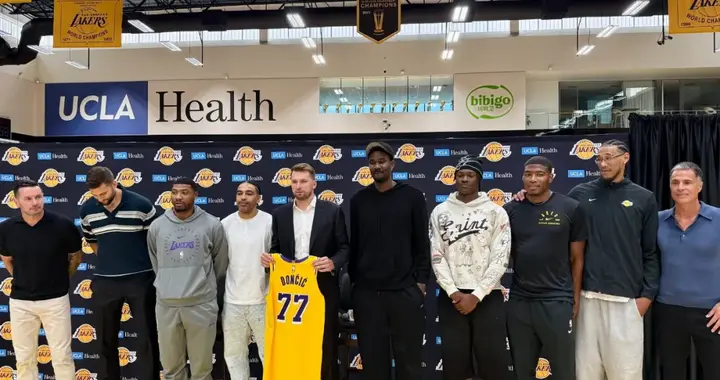 NBA太疯狂了！现存26份两亿合同！塔图姆历史第一