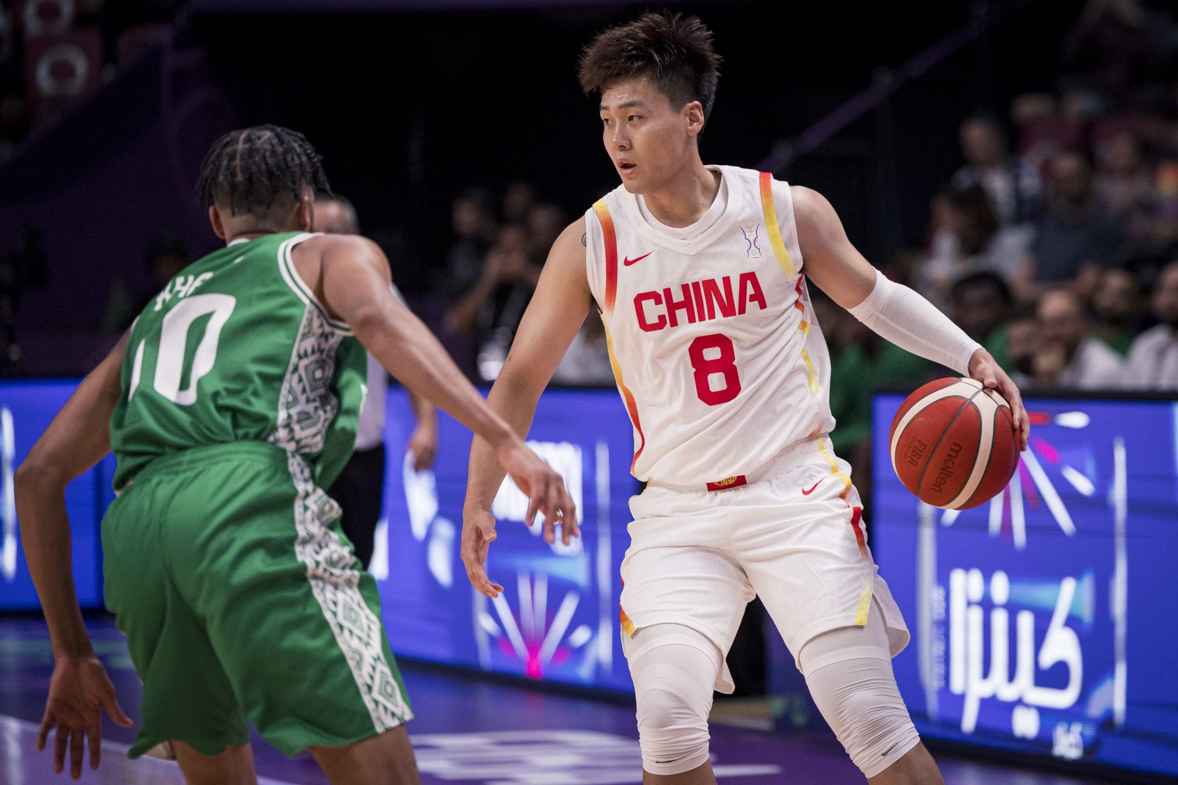 中国队长，赵睿15投9中拿到19分4板6助