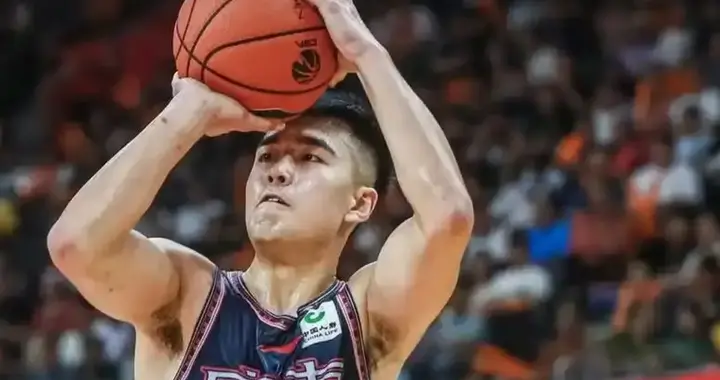 广东胜青岛！张文逸王洪泽齐爆，杨溢稳组织，王少杰喜忧参半！