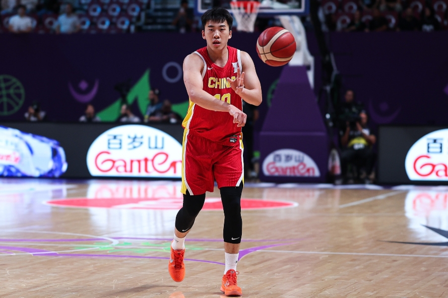 暑假工！留美小将王俊杰此前透露 自己8月19日就要开学了