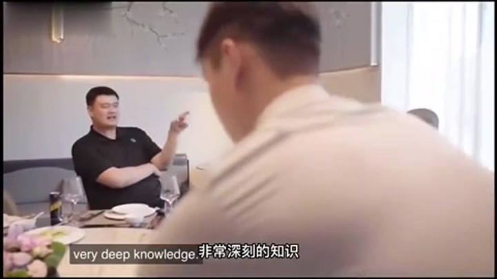 姚明向库兹马极力推荐杨瀚森：他很聪明天赋上佳 传球&视野很棒