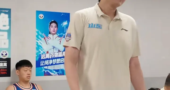 大胜福建更衣室！邱彪全程不满三分，鼓舞全队大胆投，真难培养！