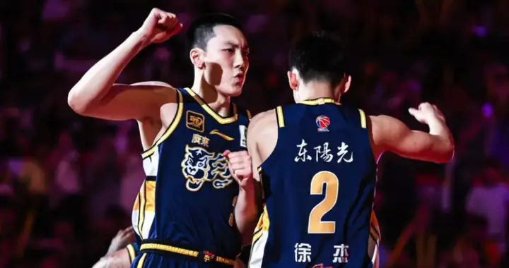 达成交易后广东阵容豪华了！三五号位补强，这不得冲击好成绩？
