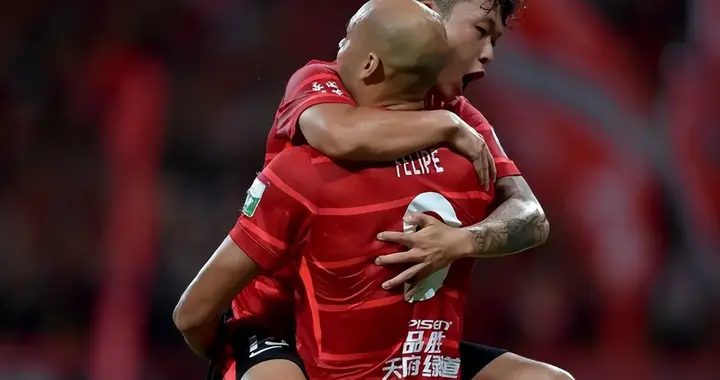 一场4：1大胜之后 名嘴黄健翔点出成都蓉城最大短板 争冠前景不乐观