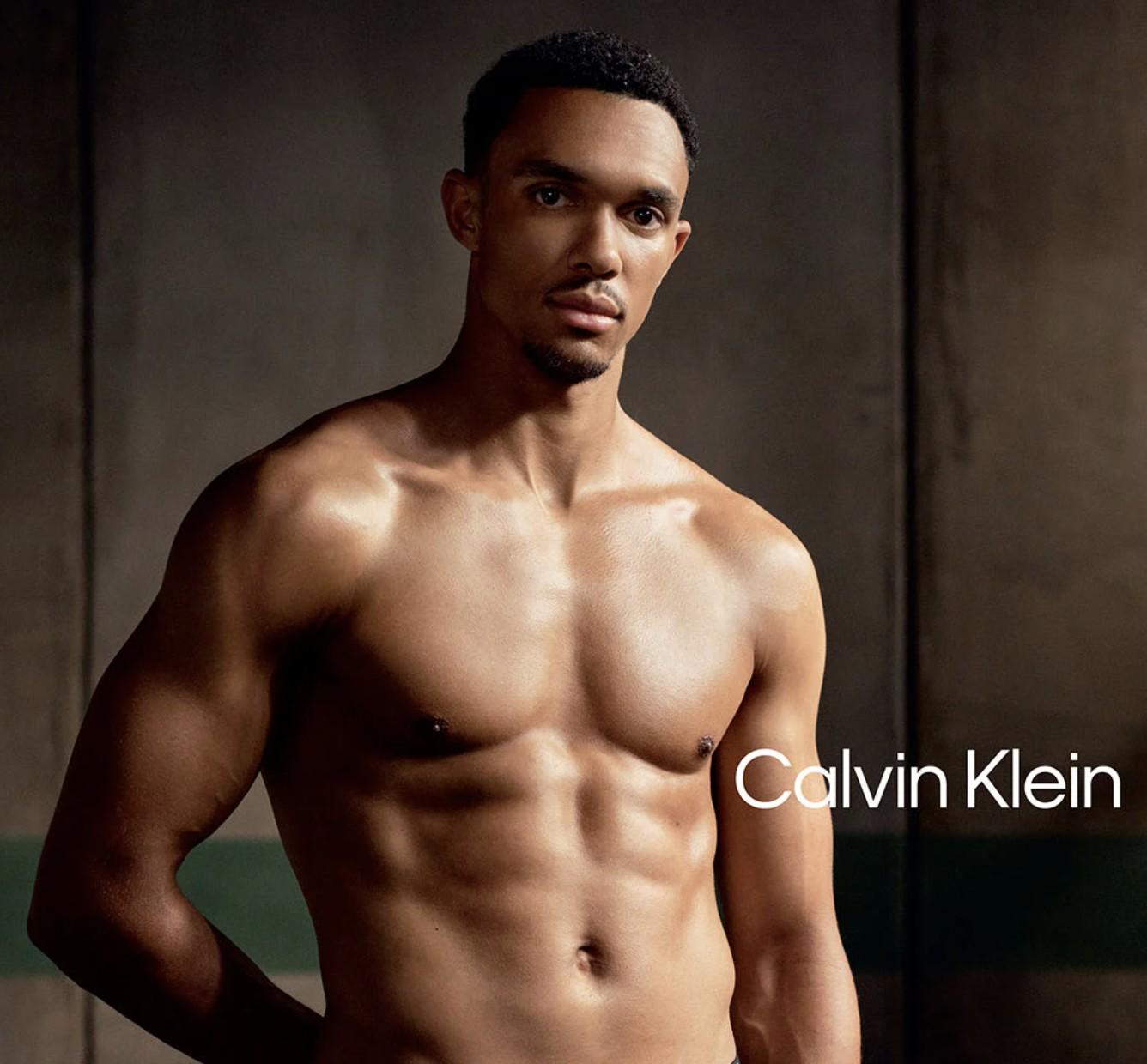 好身材，阿诺德出镜Calvin Klein2025秋季广告大片