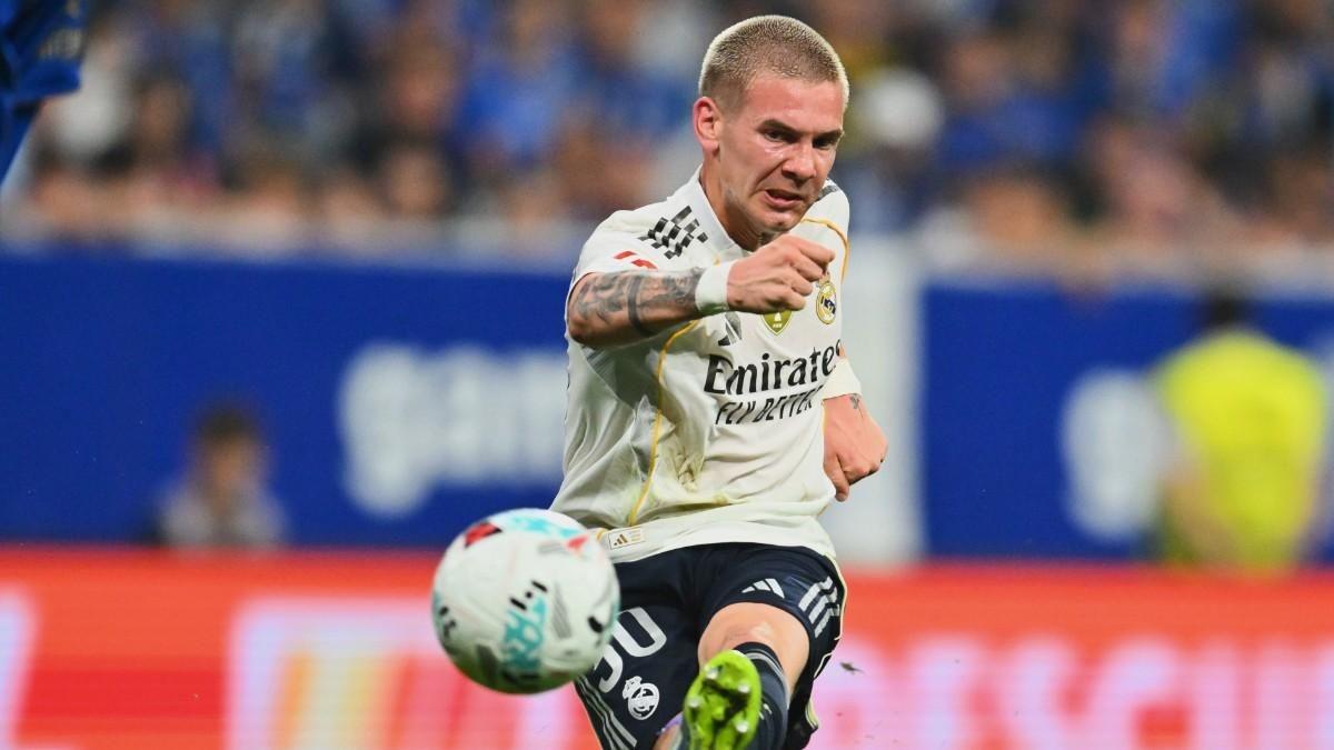 每体：马斯坦托诺受到斯卡洛尼青睐，有望对阵委内瑞拉时首发