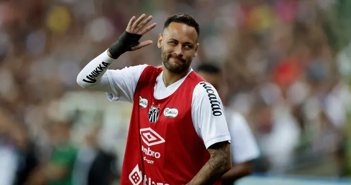 10亿美元！天下掉巨款！一名30岁商人立下遗嘱，将遗产留给内马尔