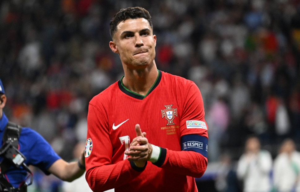 B席：C罗若率队夺得明年世界杯冠军 他的职业生涯将完美收官