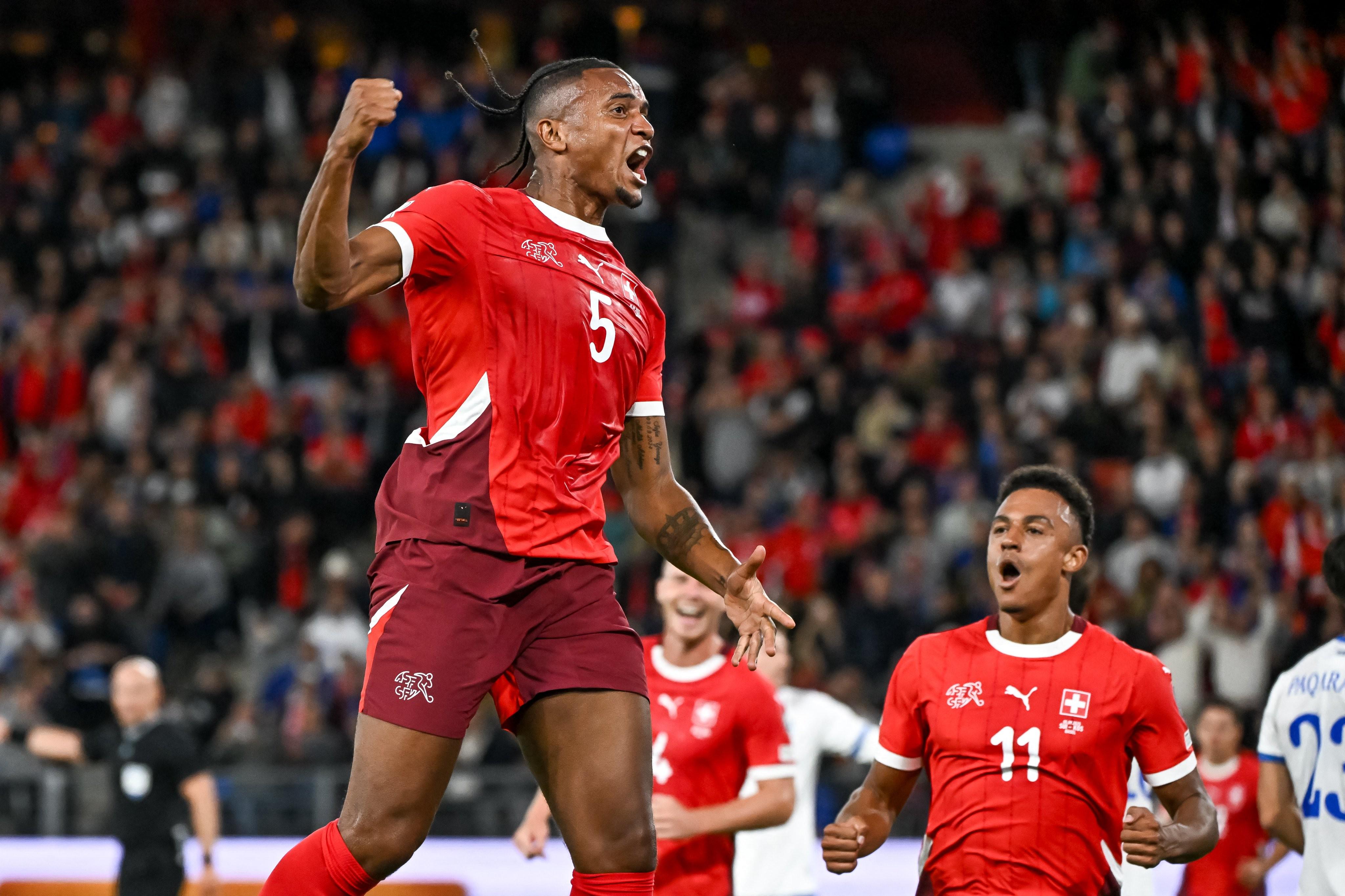 阿坎吉：两轮世预赛进7个球拿6分太棒了，希望在国米有所变化