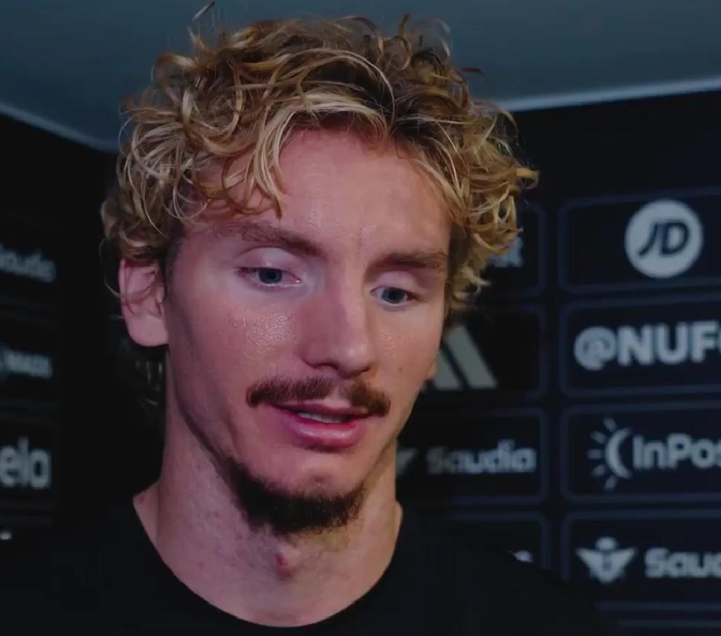 沃尔特马德：首秀就进球真的完美无比，大家开心的笑脸让我高兴