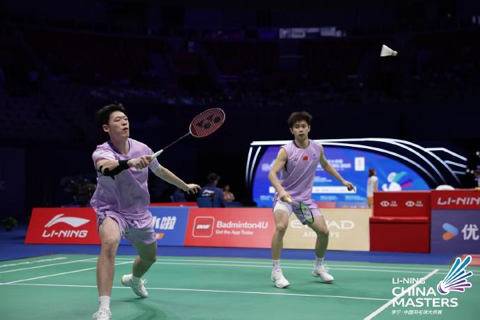 中国羽毛球大师赛：陈柏阳/刘毅1-2遭金元浩/徐承宰逆转，首轮出局
