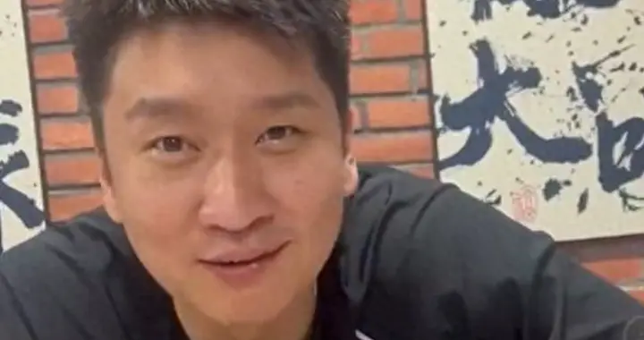 孙悦携二婚妻子现身！身材傲人，颜值不输陈露，男篮名宿艳福不浅