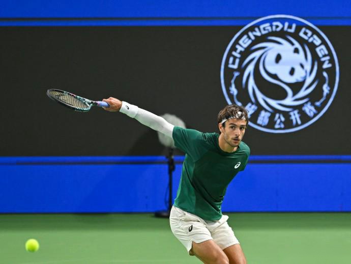 ATP250成都赛：穆塞蒂1-2不敌资格赛选手，连续两年获亚军