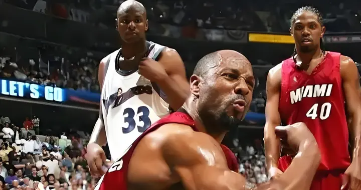这不是P图，NBA这5人真把球衣穿出了紧身衣效果 詹姆斯上榜