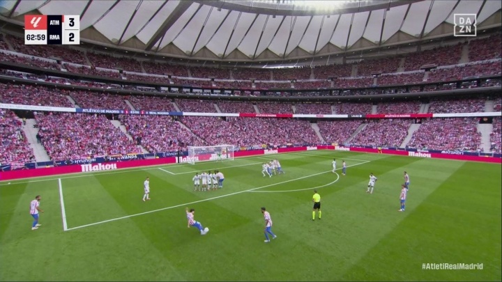 判罚分析机构：小蜘蛛任意球应被判无效 队友距皇马人墙不足1米